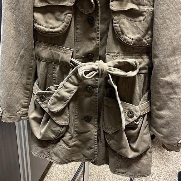 Twill twenty two cargo jacket - Picture 3 of 9